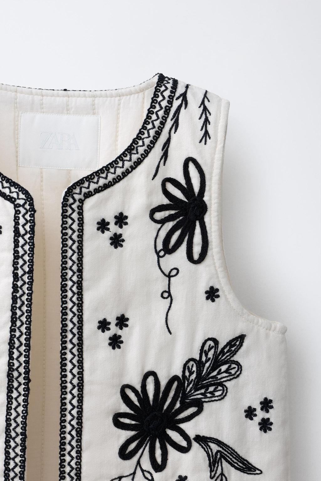 CHALECO BORDADO / Blanco - Zara фото 5