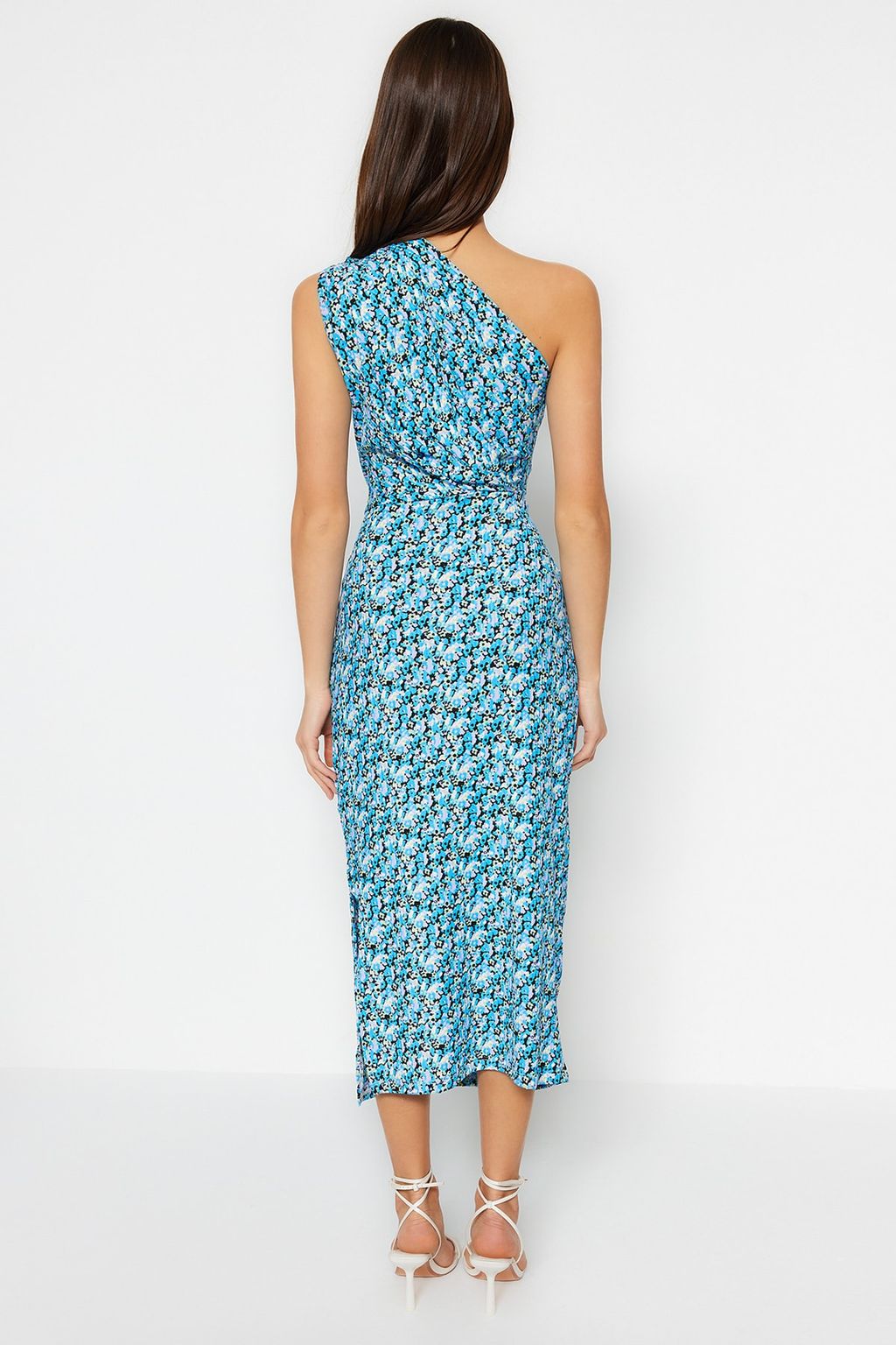 Mavi Bask?l? Vucuda Oturan Tek Omuz Asimetrik Degaje Detayl? Orme Esnek Kalem Elbise TWOSS23EL02182