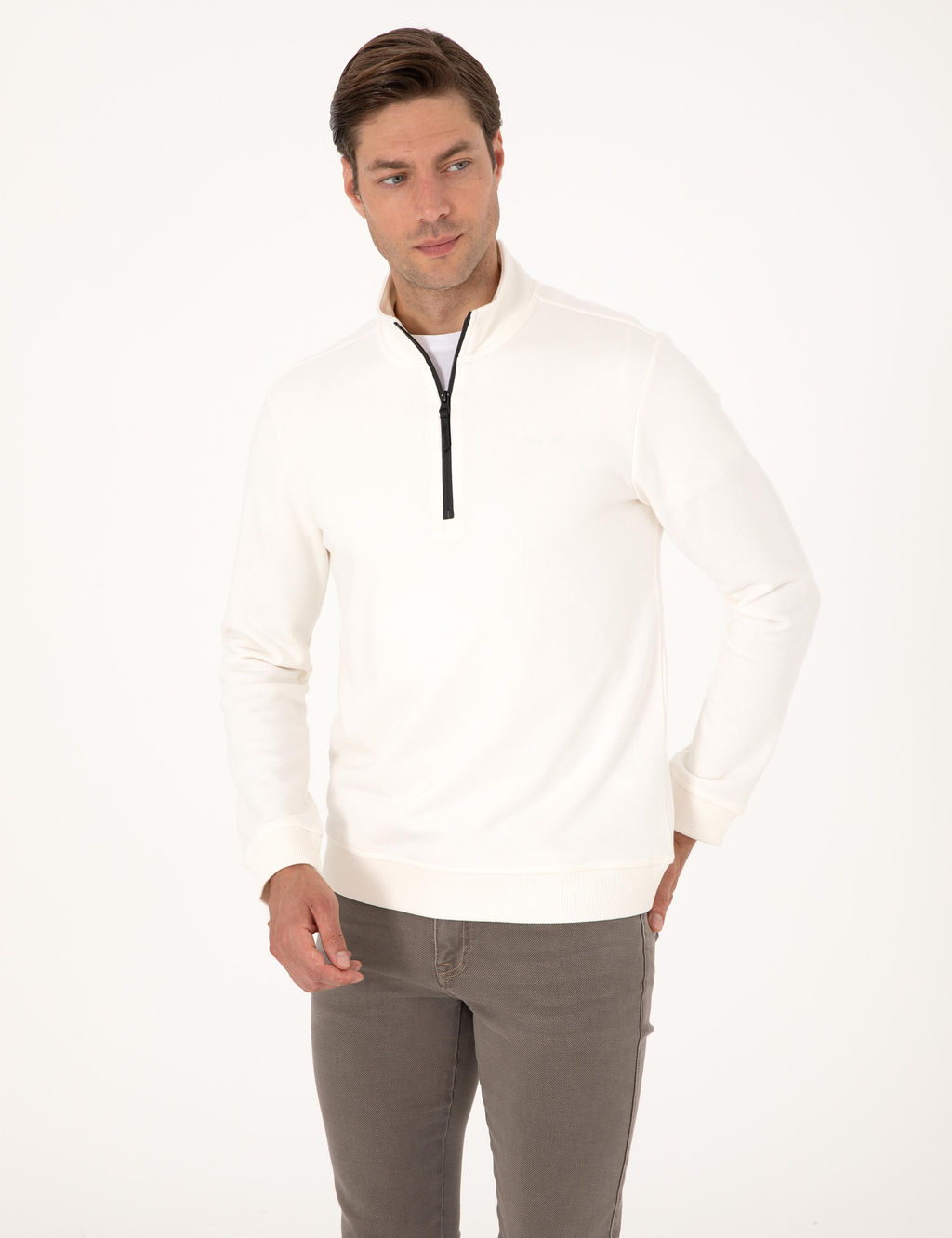 Ekru 3 _plik Regular Fit Fermuarl_ Dik Yaka Basic Sweatshirt - Pierre cardin фото 3