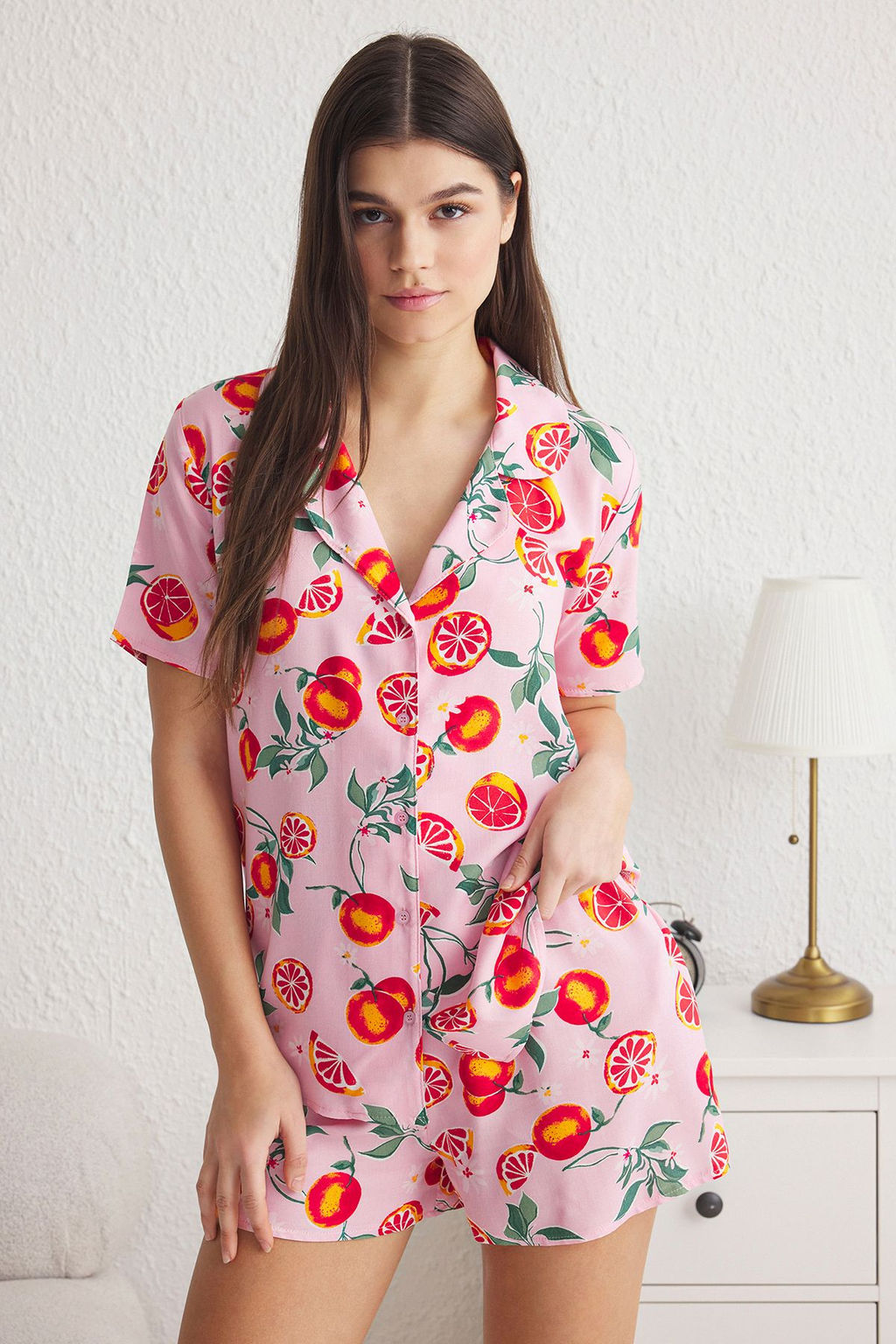Trendyolmilla Pembe-Cok Renkli Meyve Desenli Viskon Sortlu Dokuma Pijama Tak?m? THMSS25PT00040  фото 8