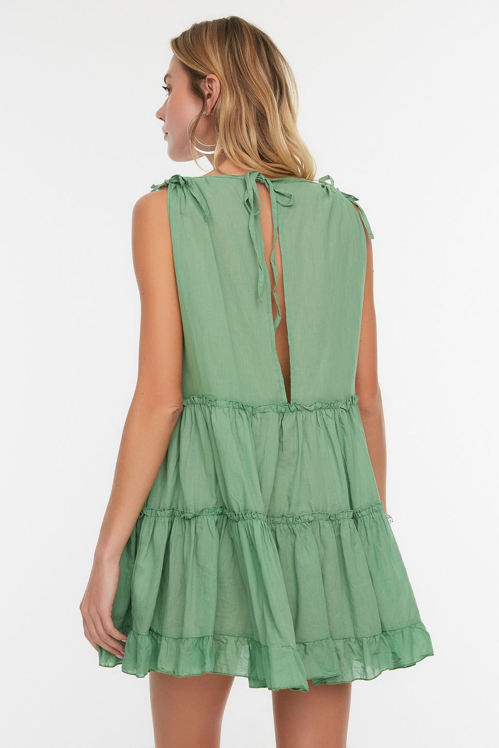 TRENDYOLMILLA Sar? Genis Kal?p Dokuma %100 Pamuk F?rf?rl? Mini Plaj Elbisesi TBESS21EL1247  фото 9