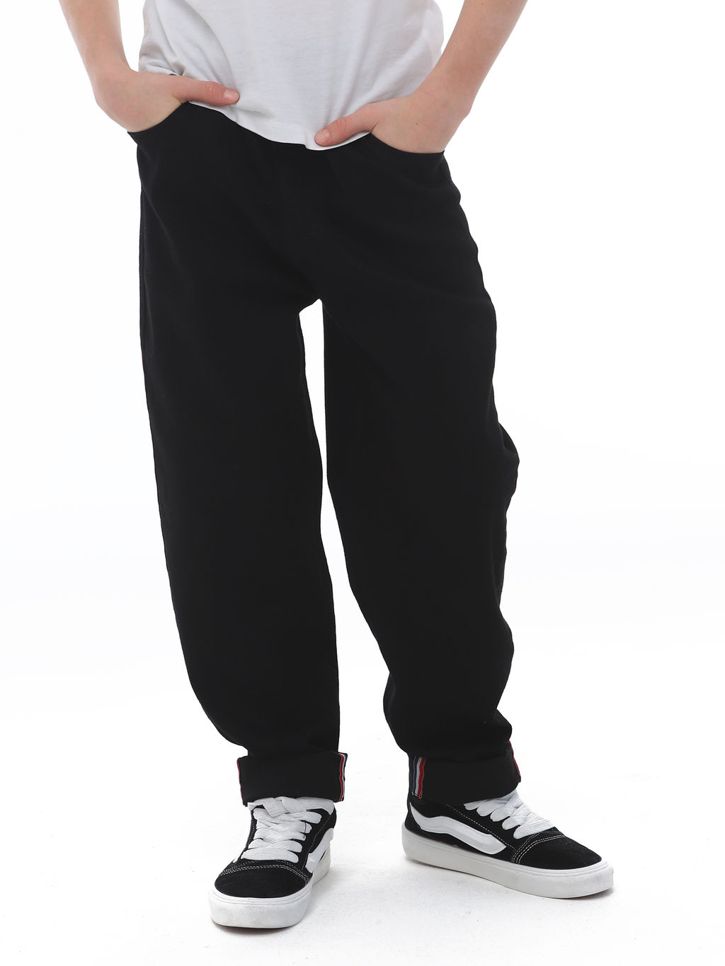 Джинсы-бананы для мальчиков