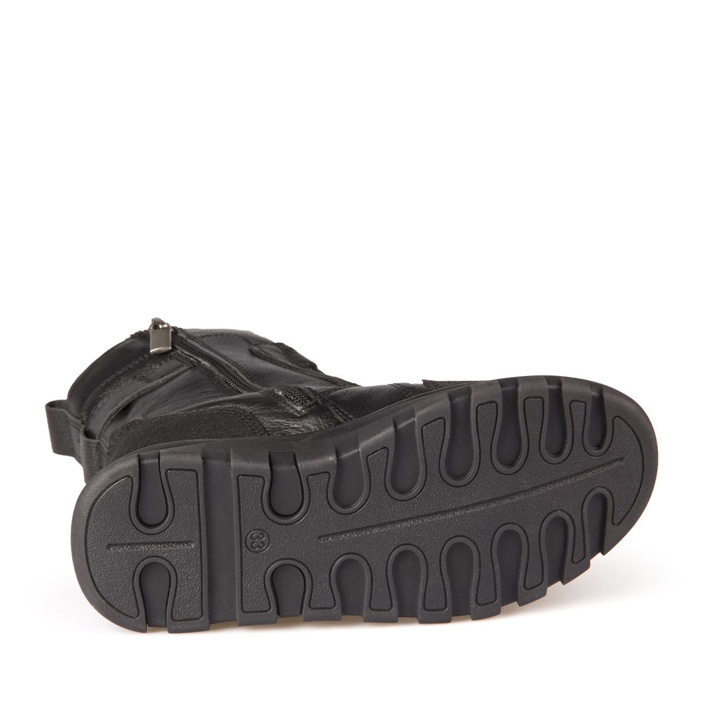 Ботинки для мальчиков и девочек