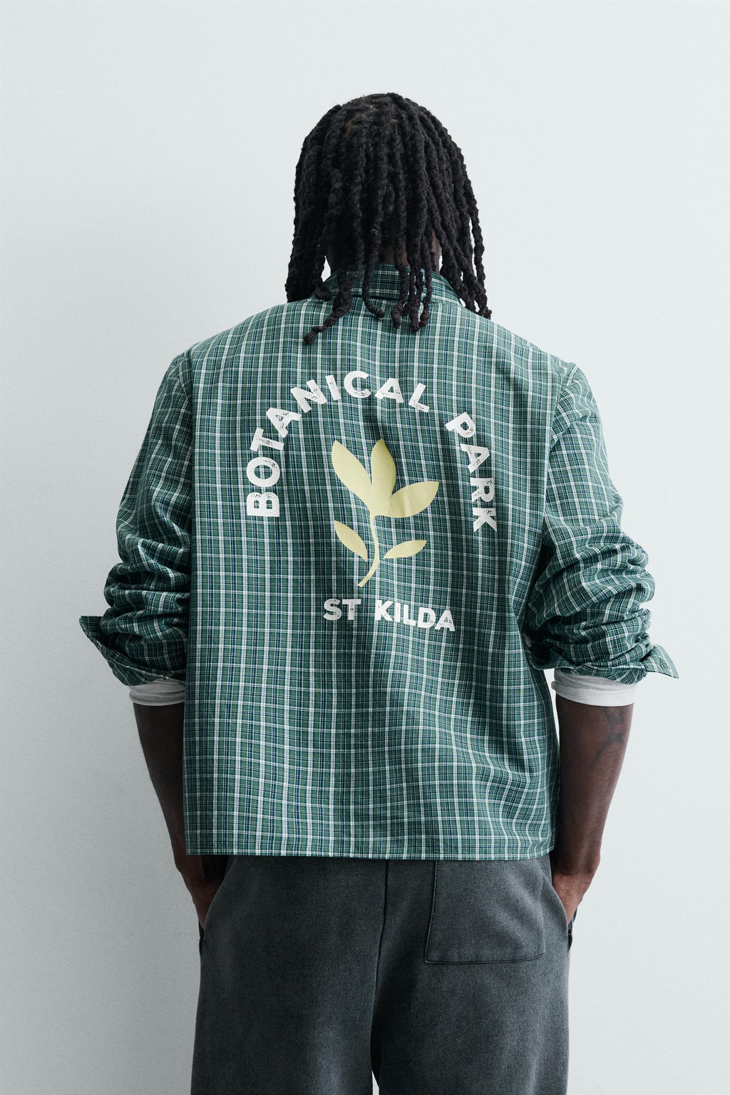 CAMISA CROPPED FIT CUADROS ESTAMPADO BORDADO / Verde - Zara фото 3