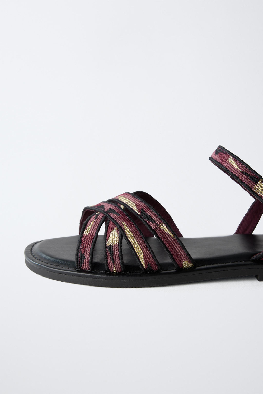 PRINTED SANDALS - Zara фото 6