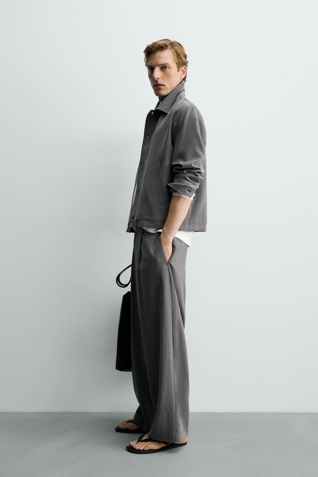 PANTAL?N FLUIDO PLIEGUES / Gris topo - Zara фото 4
