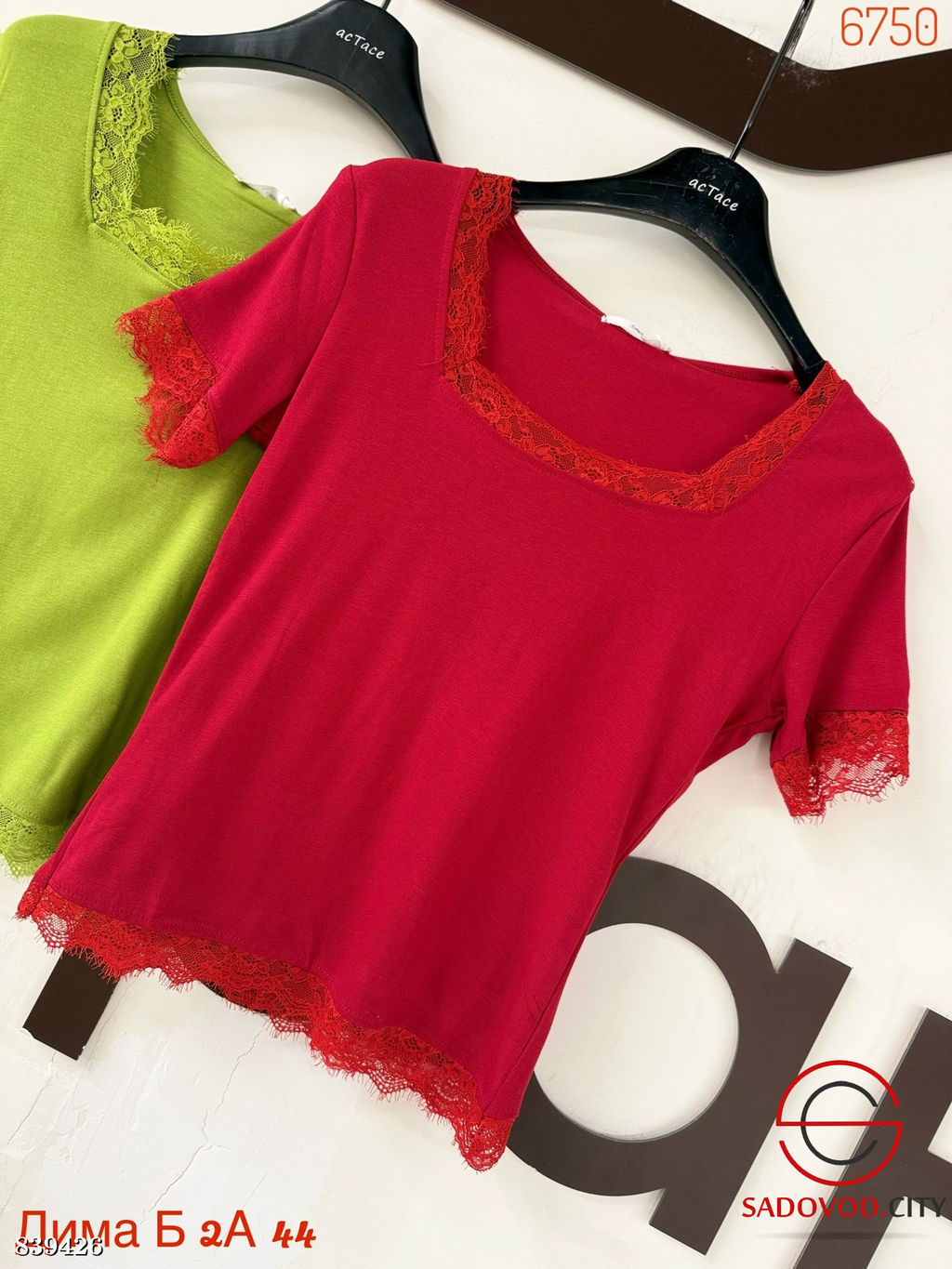 Футболка женская с гипюром - Bruno фото 4