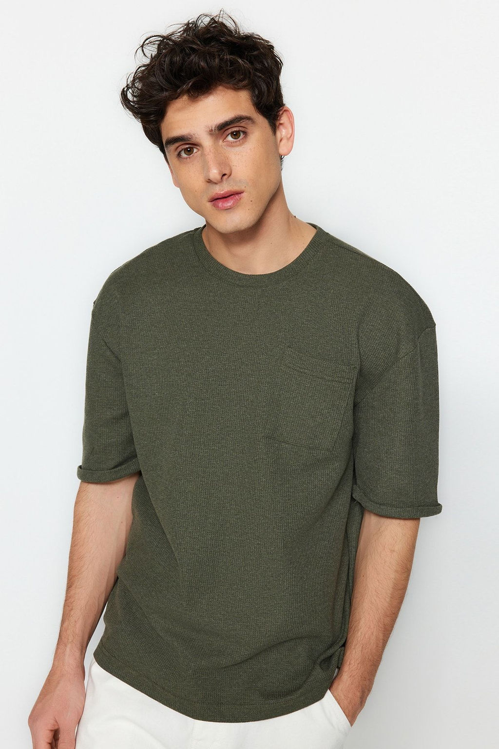TRENDYOL MAN Haki Oversize/Genis Kesim Bisiklet Yaka Basic Buyuk Beden T-Shirt TMNSS25BF00000 - Trendyolmilla фото 2