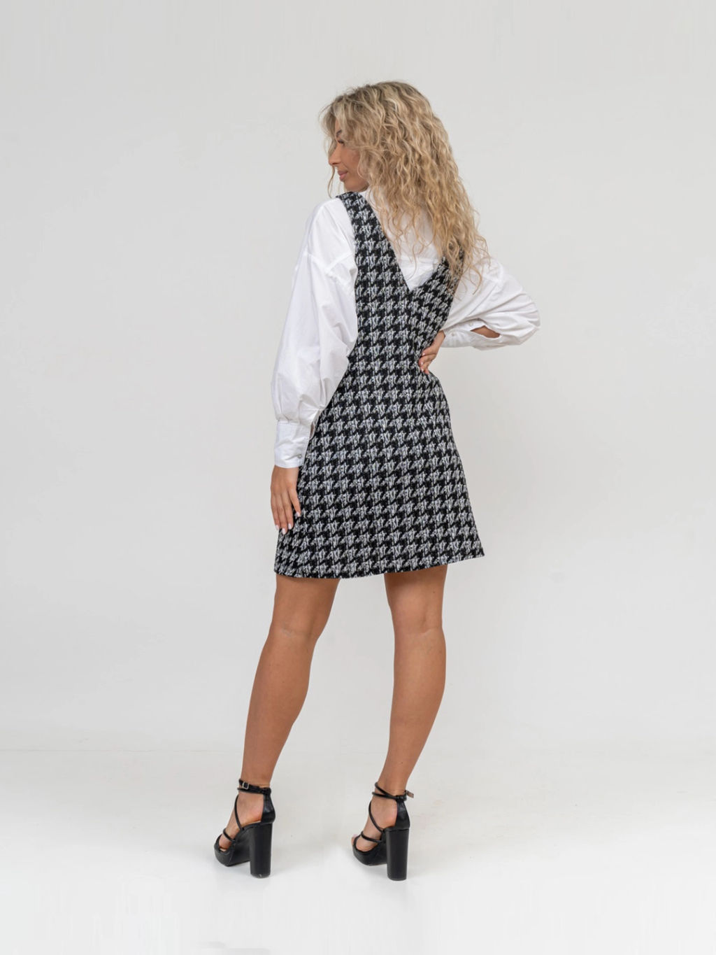 Сарафан женский, цвет черный