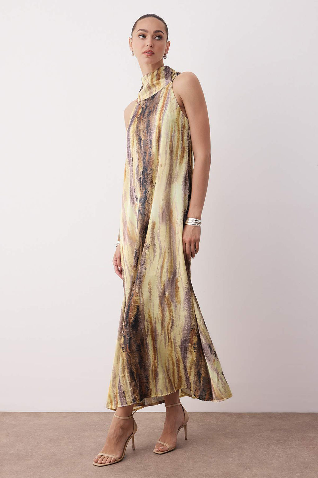 Sar? Batik Desenli Shift Rahat Kesim Saten Dokuma Elbise TWOSS25EL00880 - Trendyolmilla фото 5