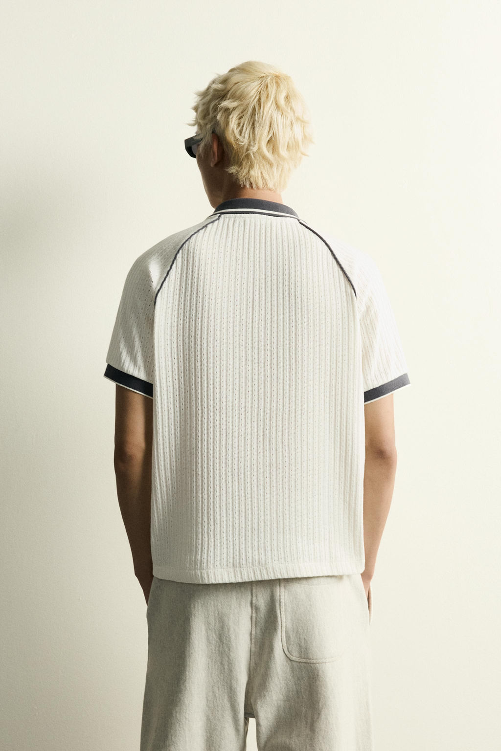 POLO CONTRASTE JACQUARD F?TBOL RETRO / Beige claro - Zara фото 3