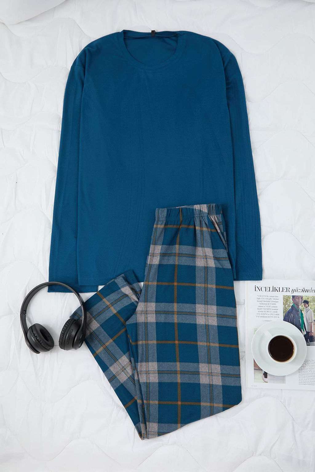 Lacivert Regular Ekose Yumusak Tuse Orme Pijama Tak?m? TMNAW26PT00015