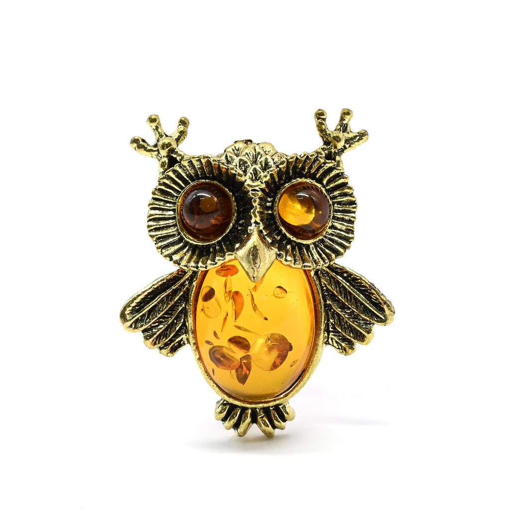 Брошь в виде Совенка в металле с янтарем 32*38мм цв.коньячный