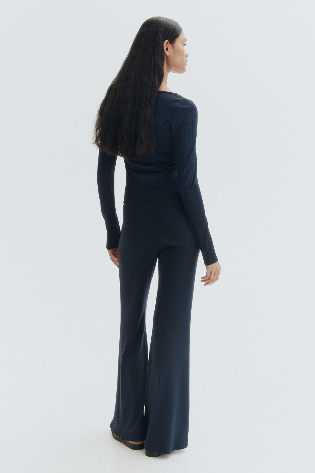 Flared fine-knit trousers - H&m фото 7