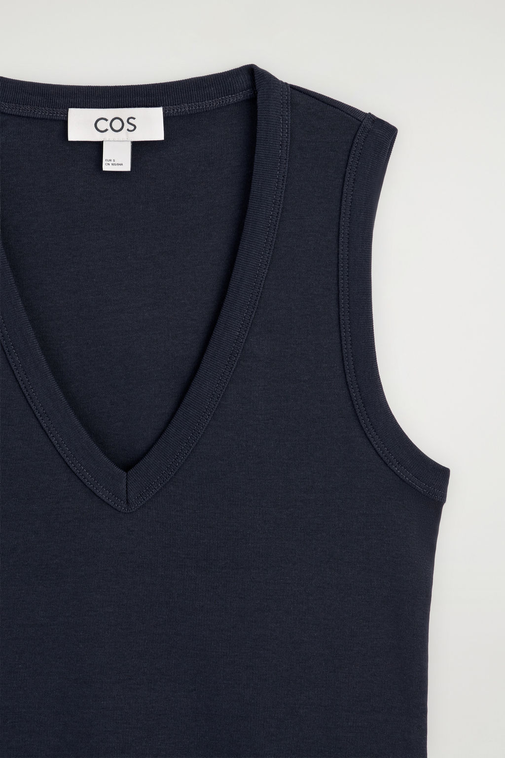 CAMISETA DE TIRANTES DE ALGOD?N CON CUELLO DE PICO - H&m фото 8