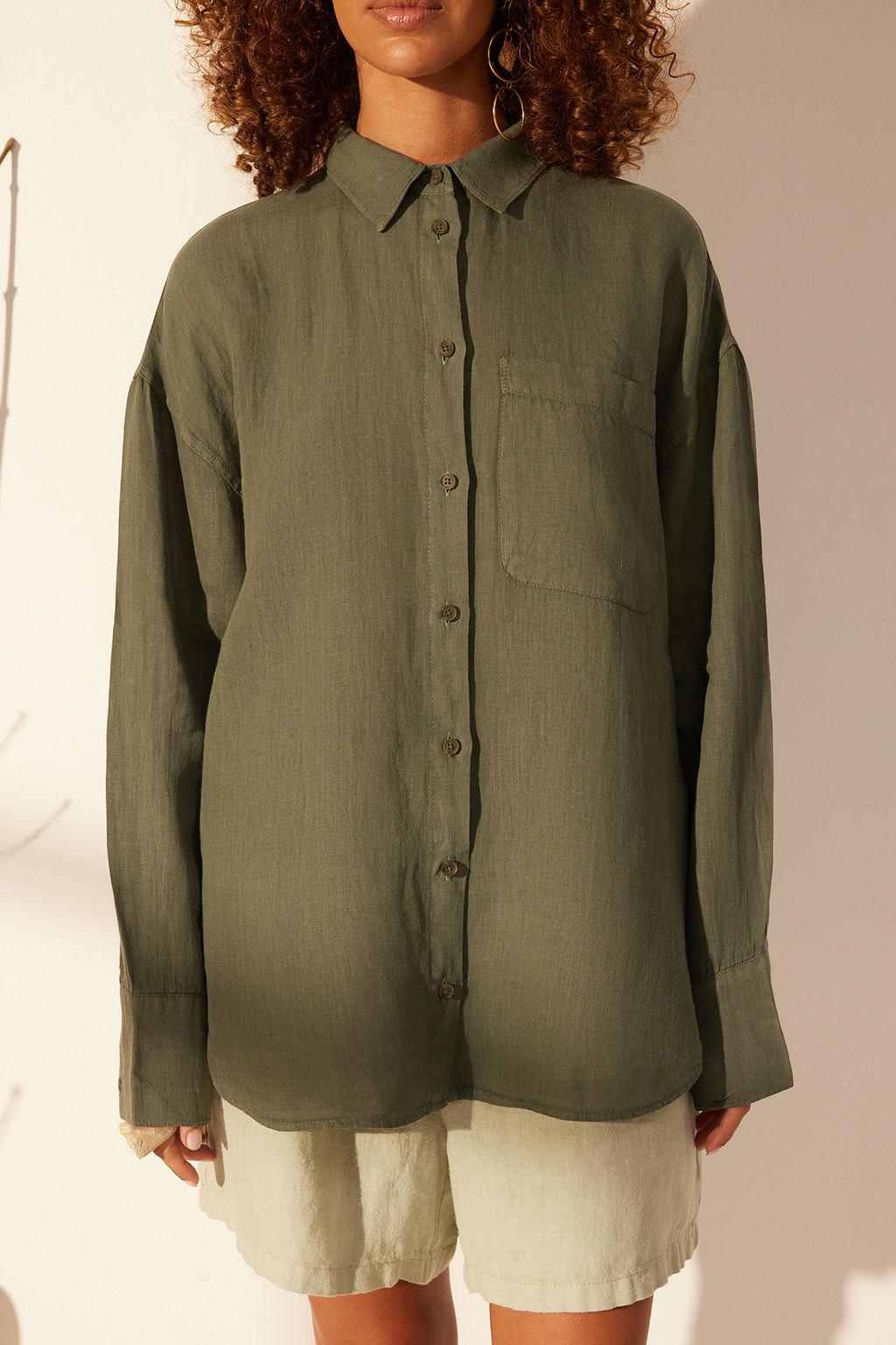 TRENDYOLMILLA Beyaz %100 Keten Oversize Gomlek TWOSS23GO00443  фото 4