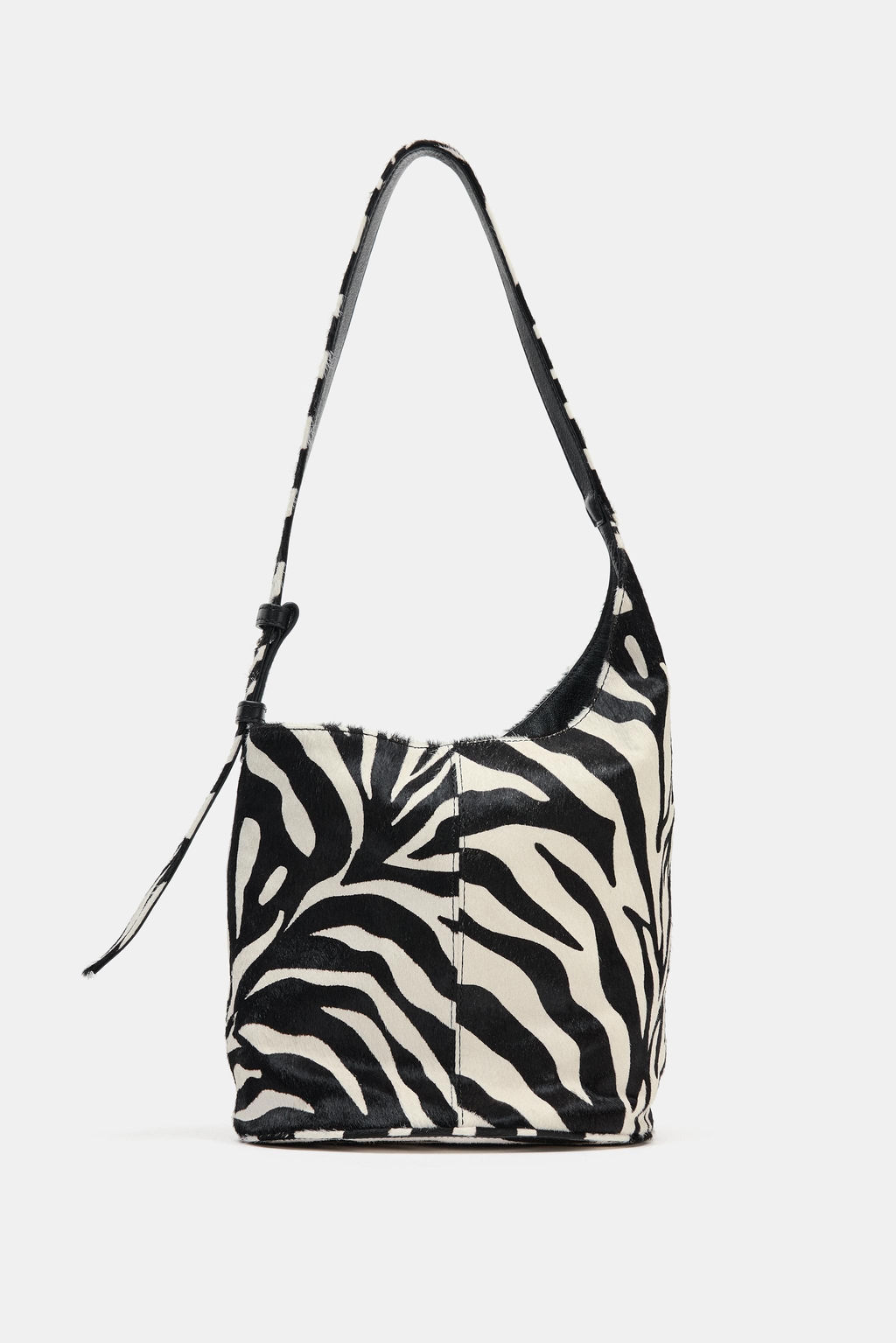 ASYMMETRIC SOFT LEATHER MINI BUCKET BAG - Zara фото 2
