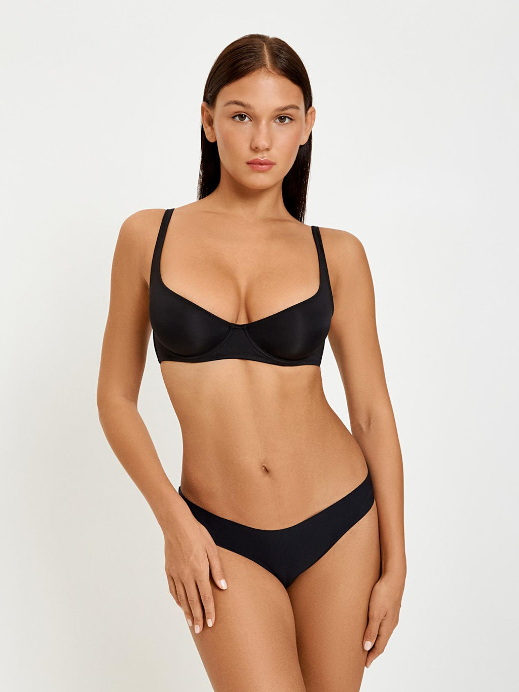 Infinity /  Бюстгальтер с мягкой чашкой жен. Nedi черный