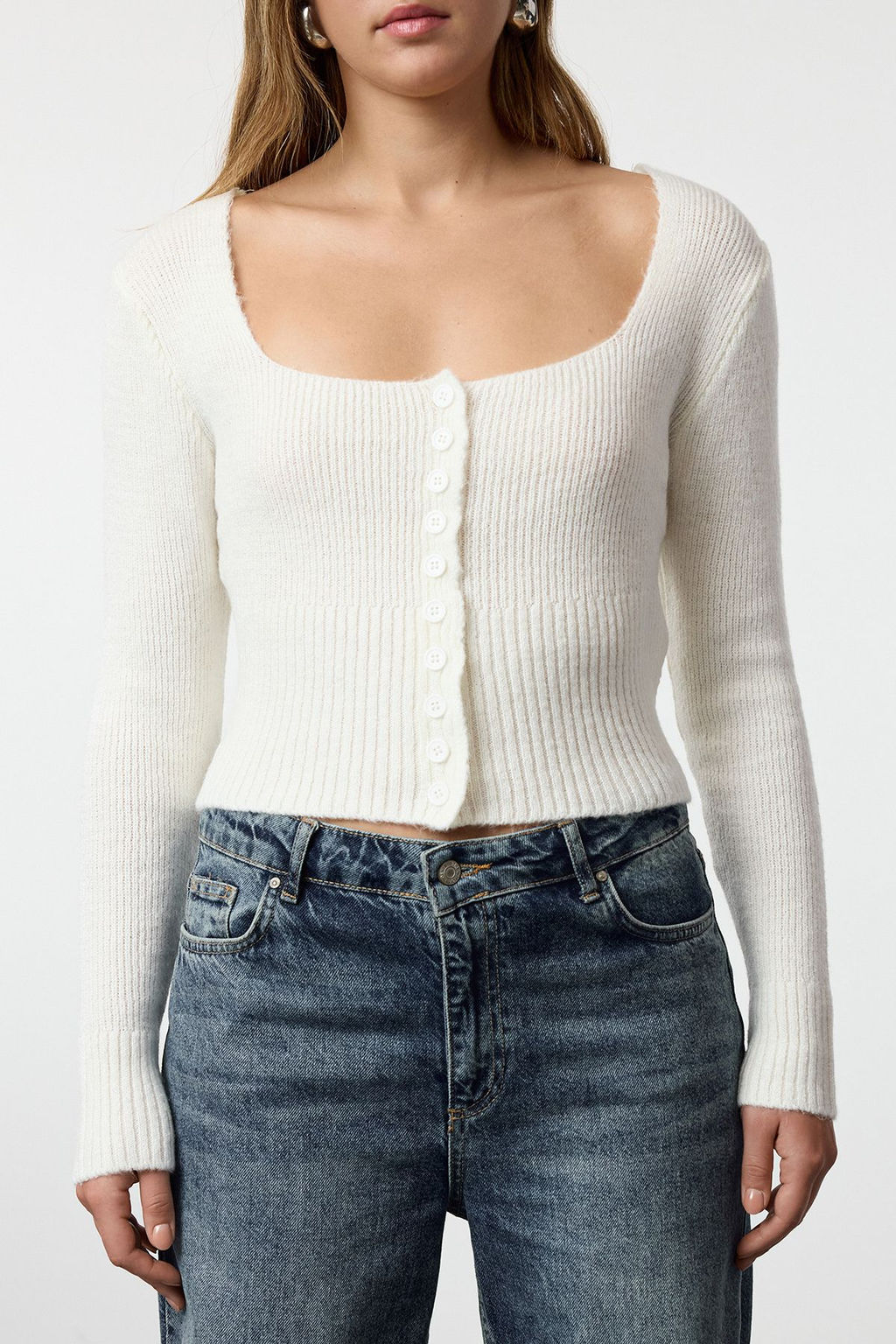 Ekru Crop Kare Yaka Triko Yumusak Dokulu Fitted/Vucudu Saran H?rka TWOAW25HI00178