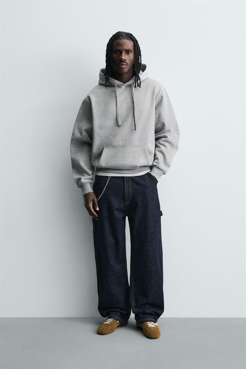 SUDADERA CAPUCHA HEAVYWEIGHT B?SICA / Gris vigor?