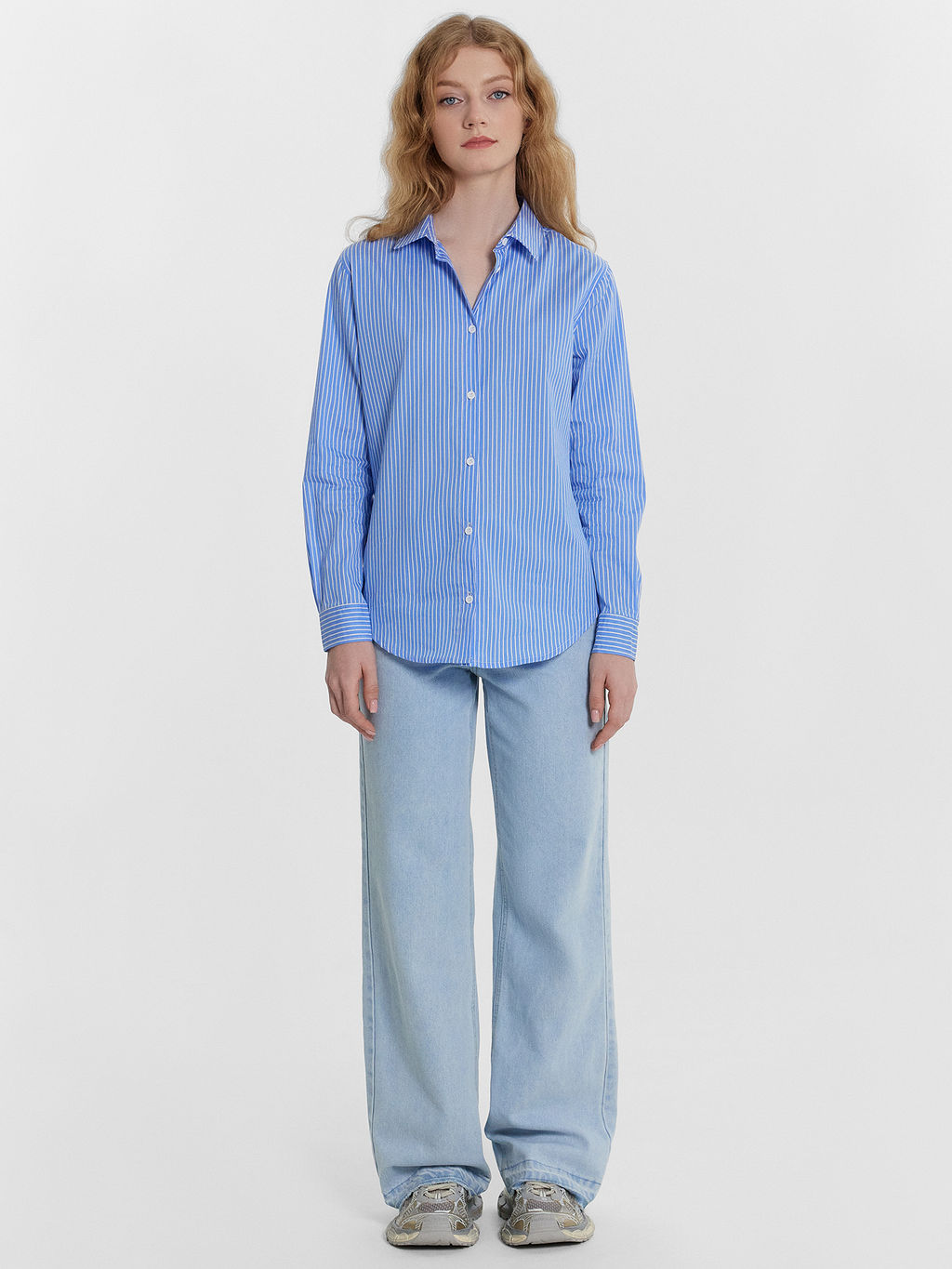 Рубашка женская синяя в полоску