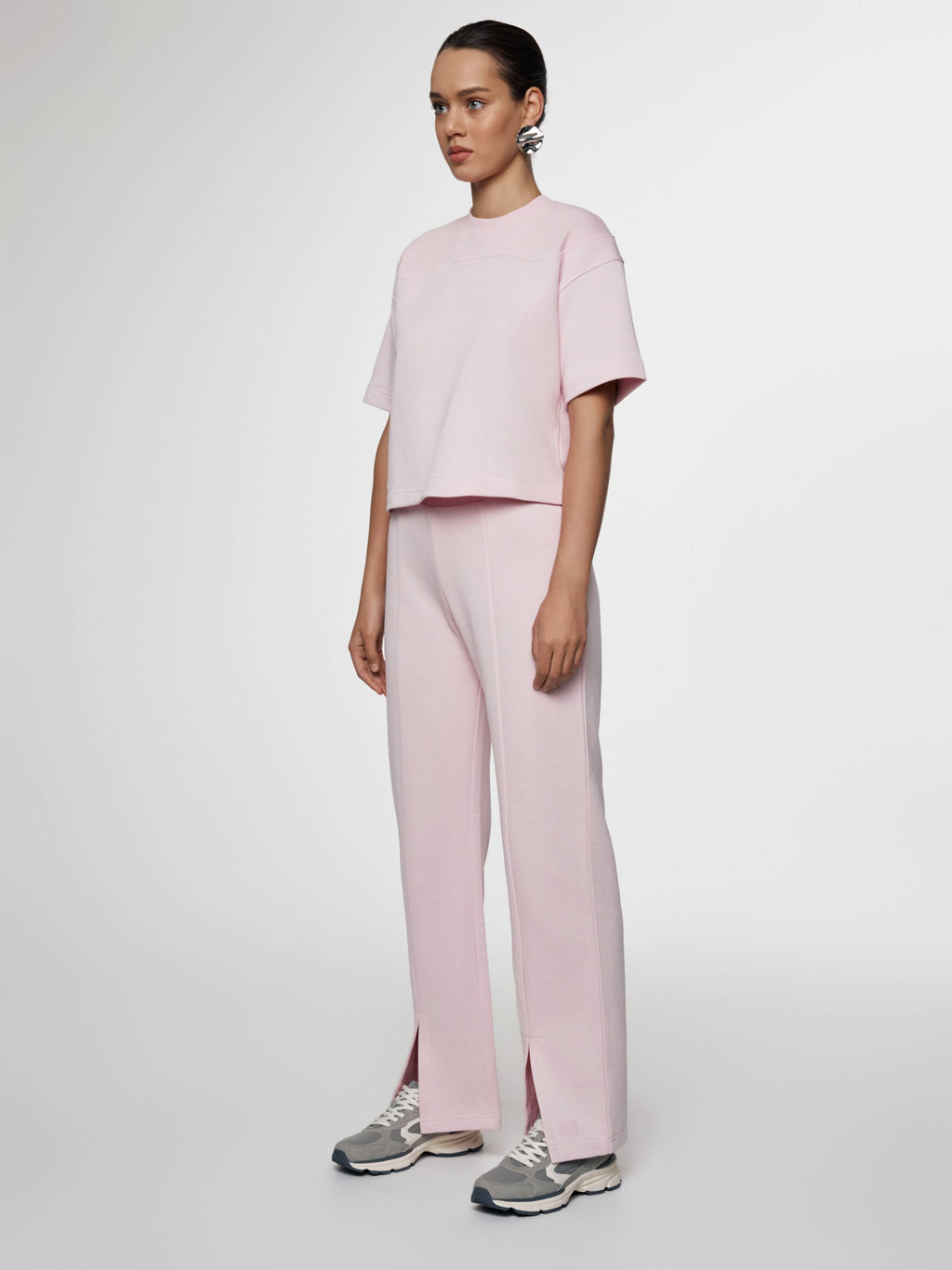 CONTE Брюки из футера с рельефными швами и разрезами LBK 2595 crystal pink - Conte elegant фото 2