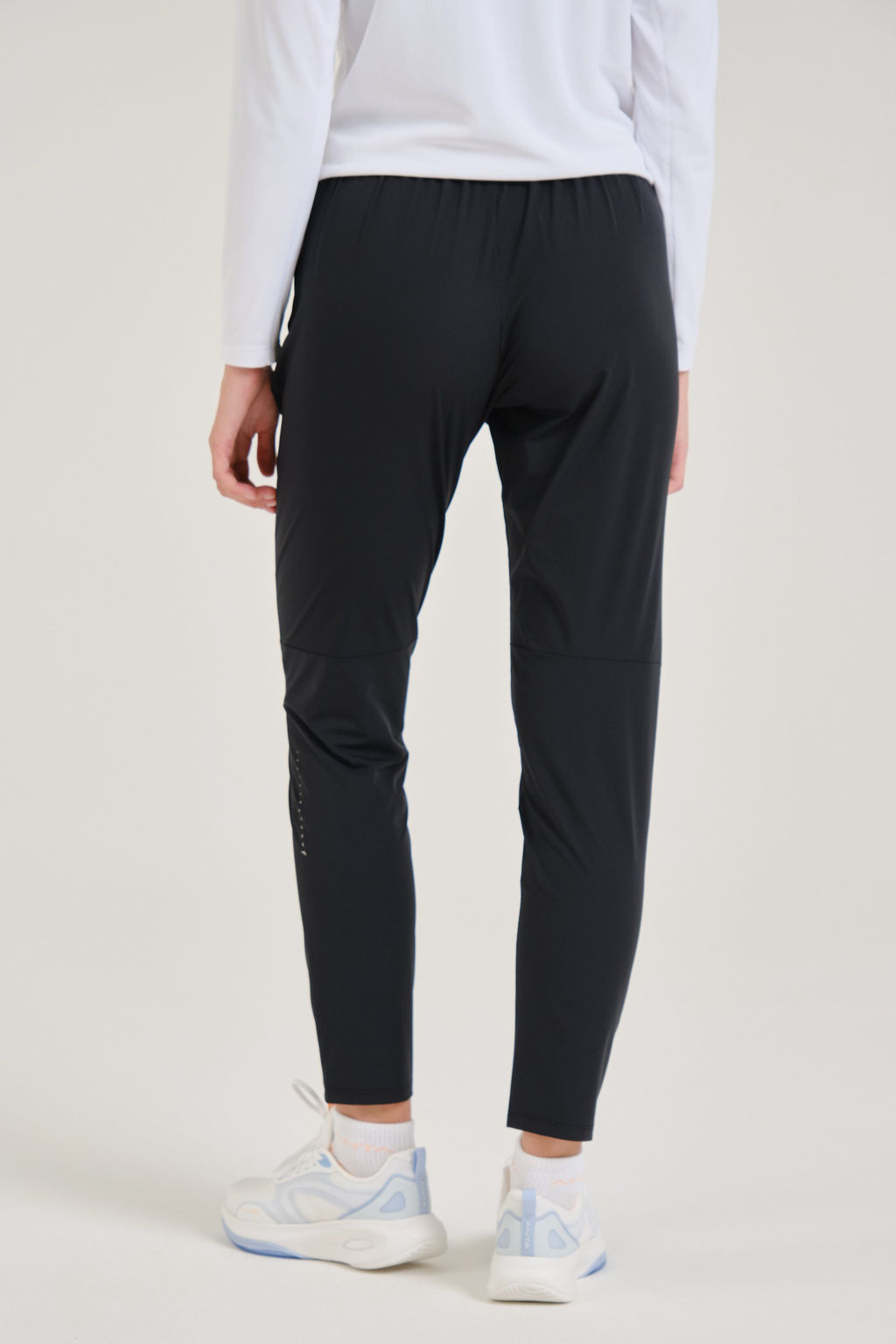 Брюки текстильные удлиненные Черный - Anta фото 3