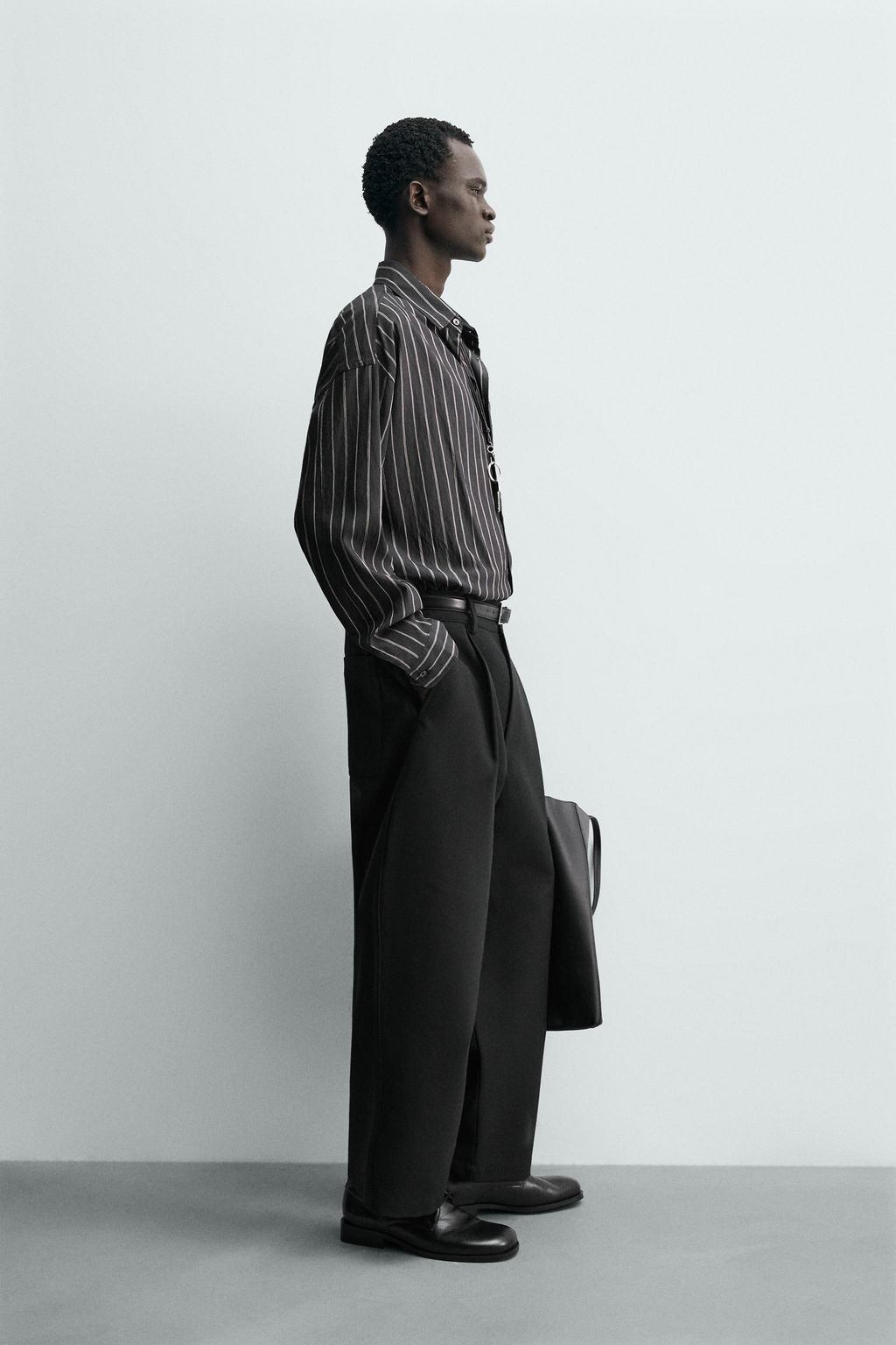 CAMISA FLUIDA RAYAS / Negro - Zara фото 4