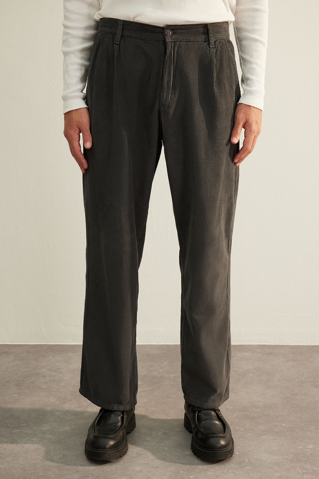 TRENDYOL MAN Limited Edition Antrasit %100 Pamuk Wide leg Kadife Pantolon TMNAW24PL00012 - Trendyolmilla фото 5