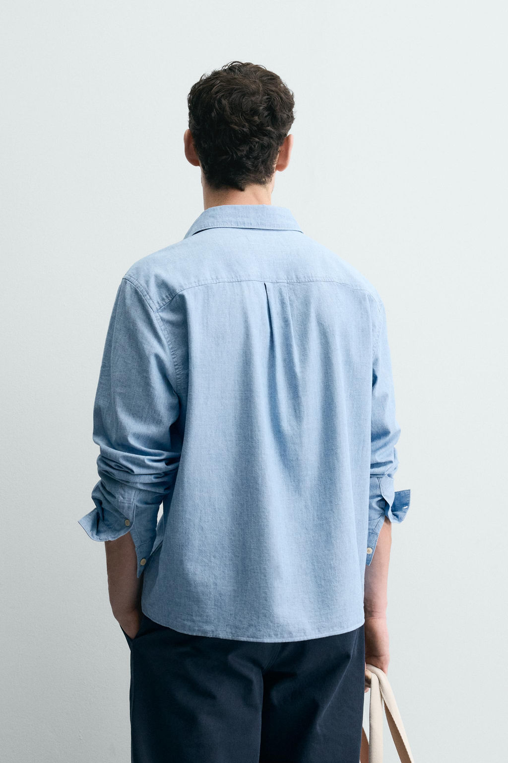 CAMISA REGULAR FIT CHAMBRAY / Azul claro - Zara фото 3