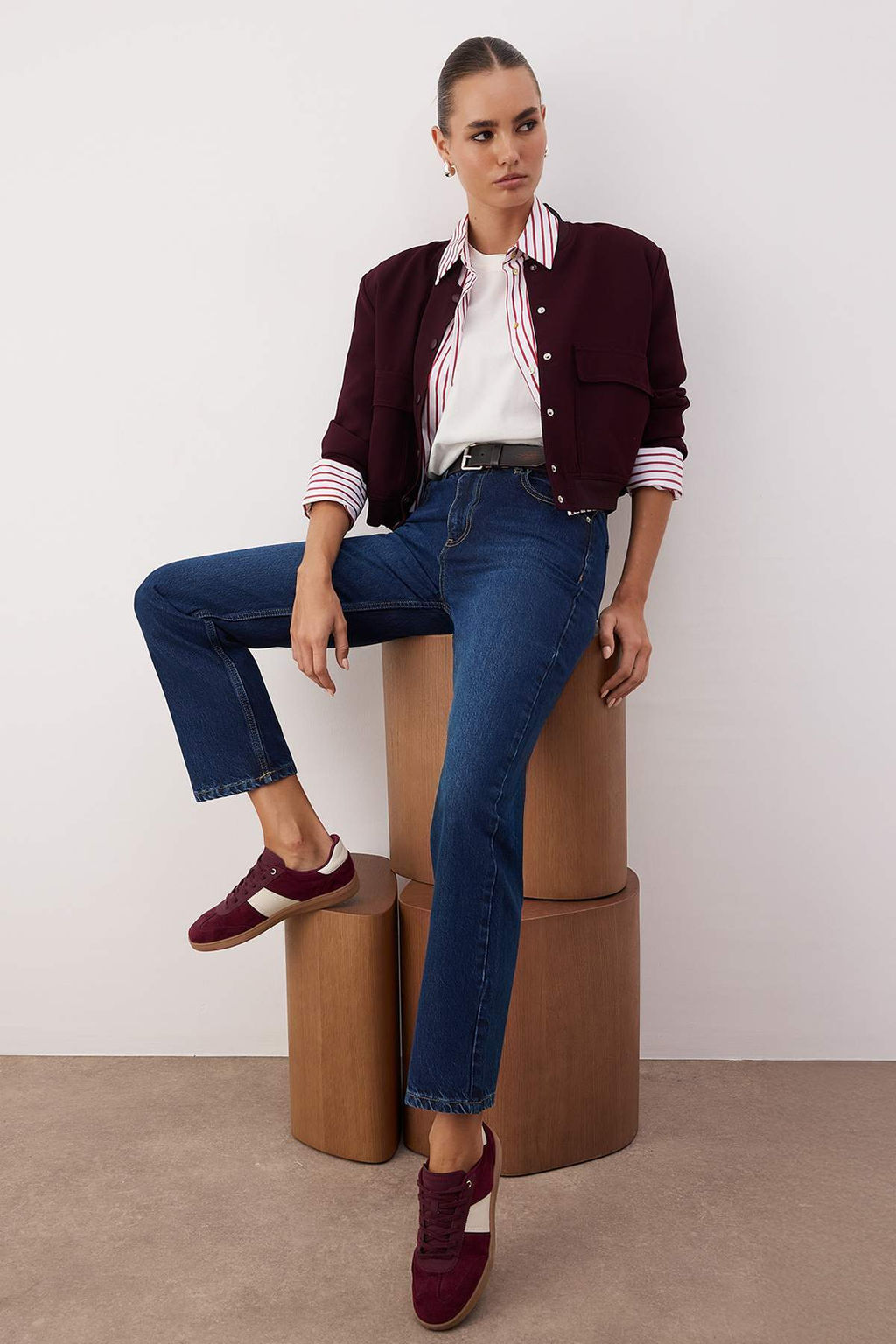 Koyu Mavi Yuksek Bel Straight Jeans TWOAW26JE00249 - Trendyolmilla фото 2