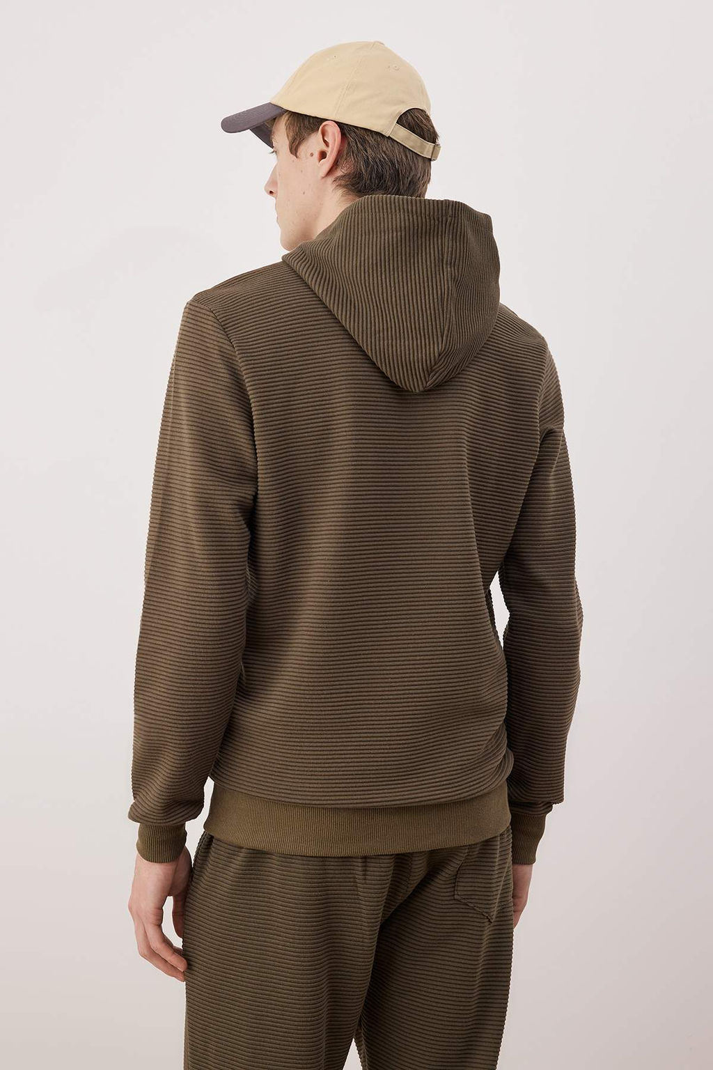 Lacivert Regular/Normal Kesim Kapusonlu Dokulu Sweatshirt TMNAW26SW00068 - Trendyolmilla фото 24