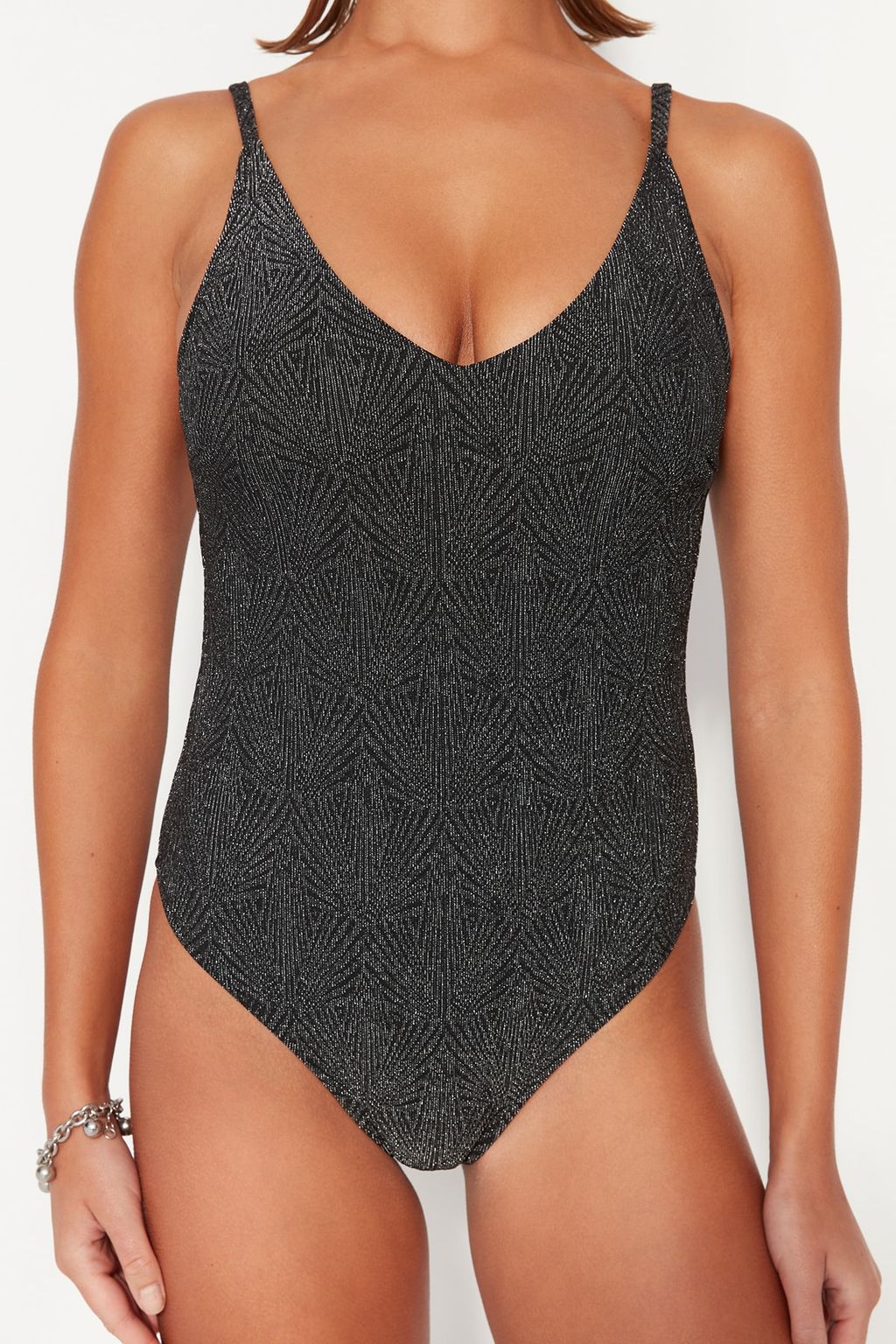 Siyah V Yaka S?rt Dekolteli Simli Normal Paca Mayo TBESS23MA00222