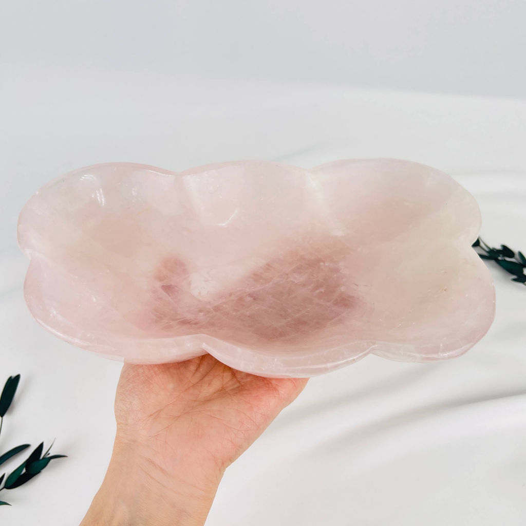 Чаша из мадагаскарского Розового кварца - Радуга самоцветов фото 3