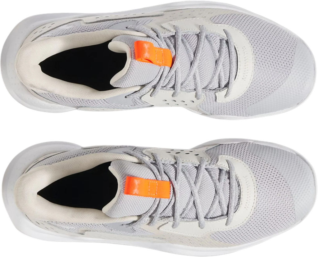 Кроссовки взрослые