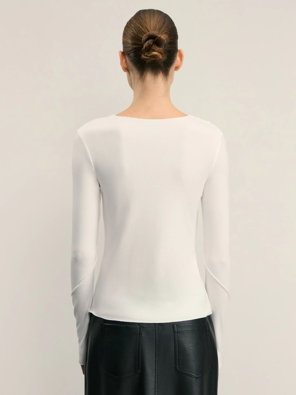 Лонгслив из вискозы с абстрактным рисунком / Zarina фото 5