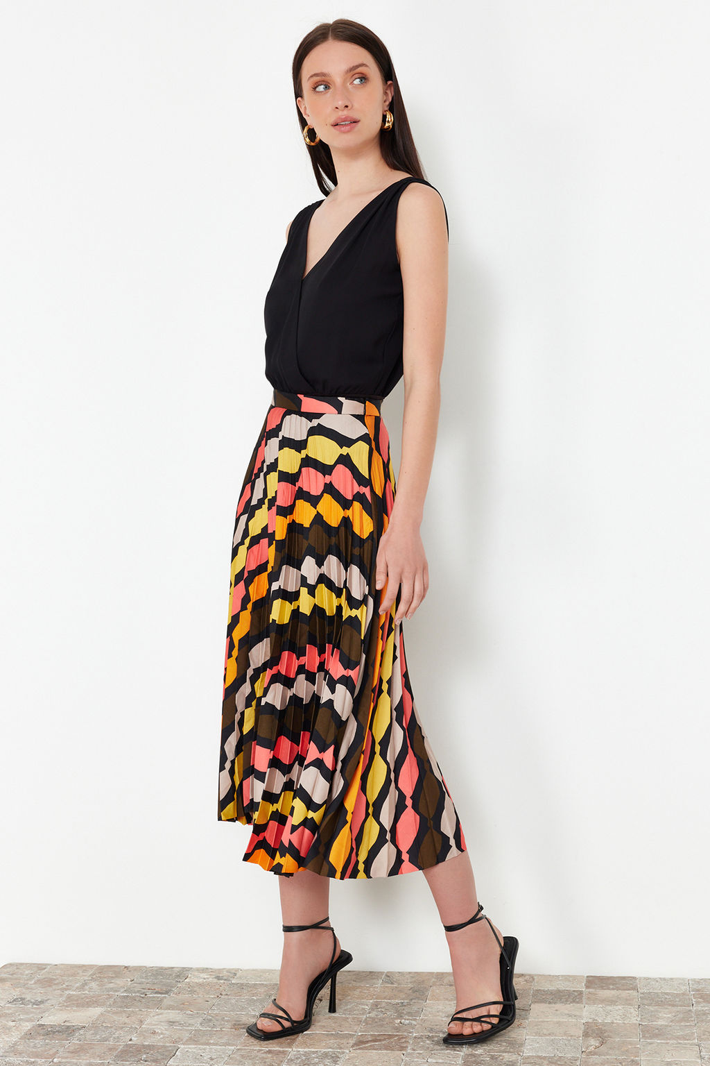 Cok Renkli Desenli Saten Kumas Pile Detayl? Midi Boy Dokuma Etek TWOSS24ET00245 - Trendyolmilla фото 2