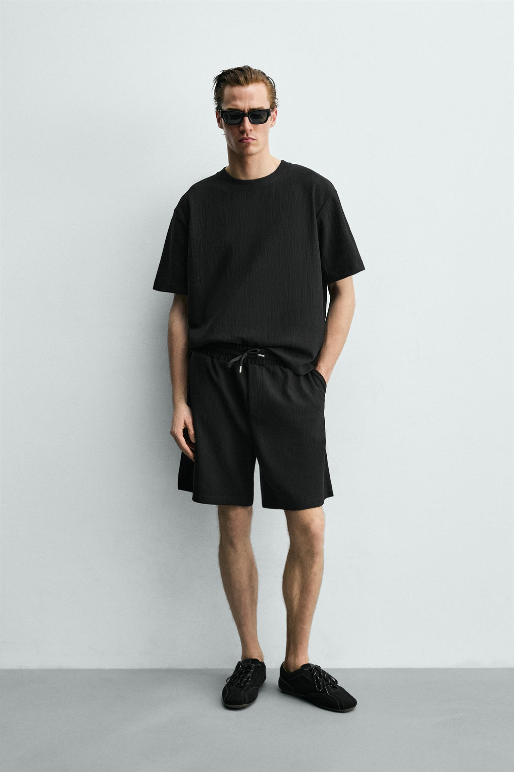TEXTURED JOGGER BERMUDA SHORTS - Zara фото 13