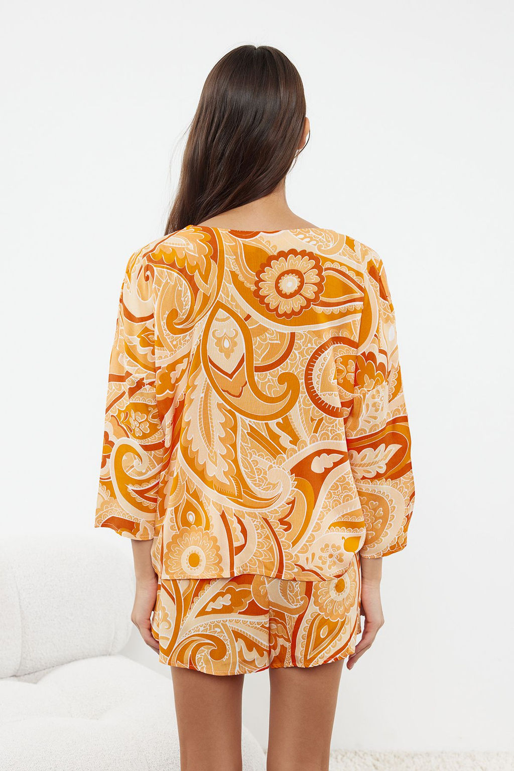 Trendyolmilla Cok Renkli Etnik Desenli Baglama/Fiyonk Detayl? Viskon Sortlu Dokuma Pijama Tak?m? THMSS23PT00165  фото 19