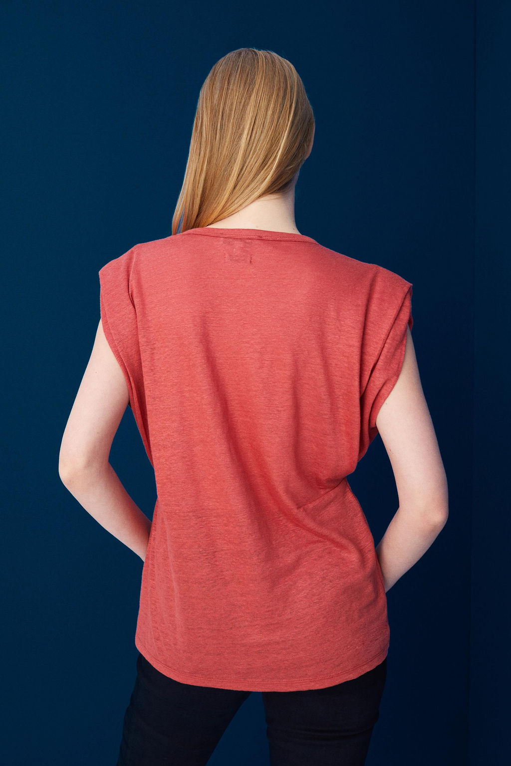 Женская футболка без рукавов с цветком граната Неожиданная скидка в корзине - U.s. polo assn фото 3