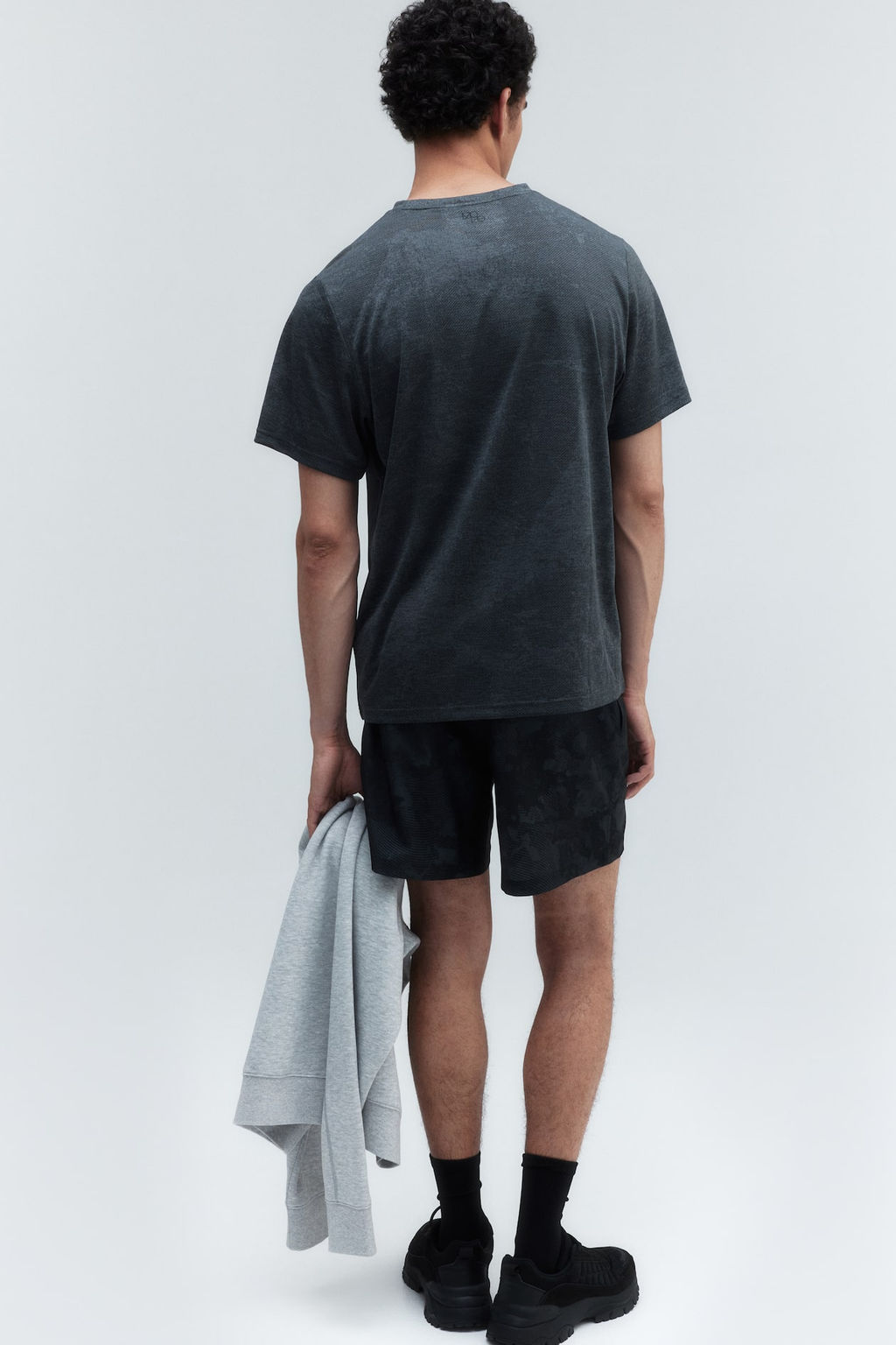 Camiseta de deporte en DryMove Regular Fit - H&m фото 4