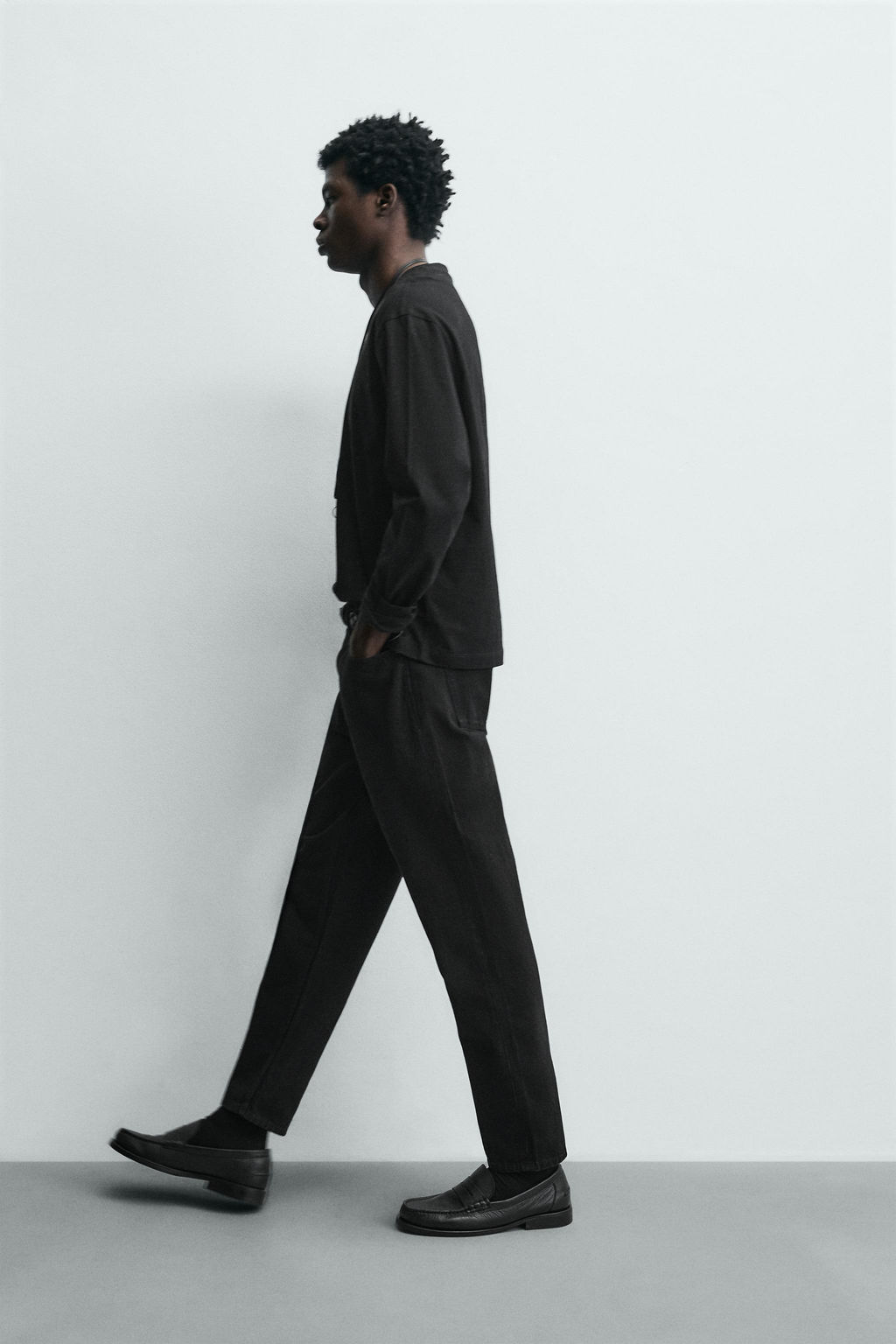 JEANS SLIM TAPERED FIT / Negro - Zara фото 6