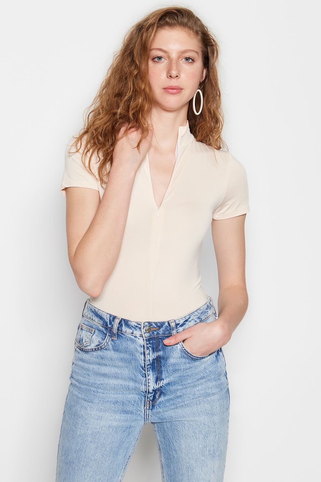 Tas Fermuarl? Dik Yaka Fermuarl? K?sa Kollu Esnek C?tc?tl? Orme Body TWOAW21BD0009