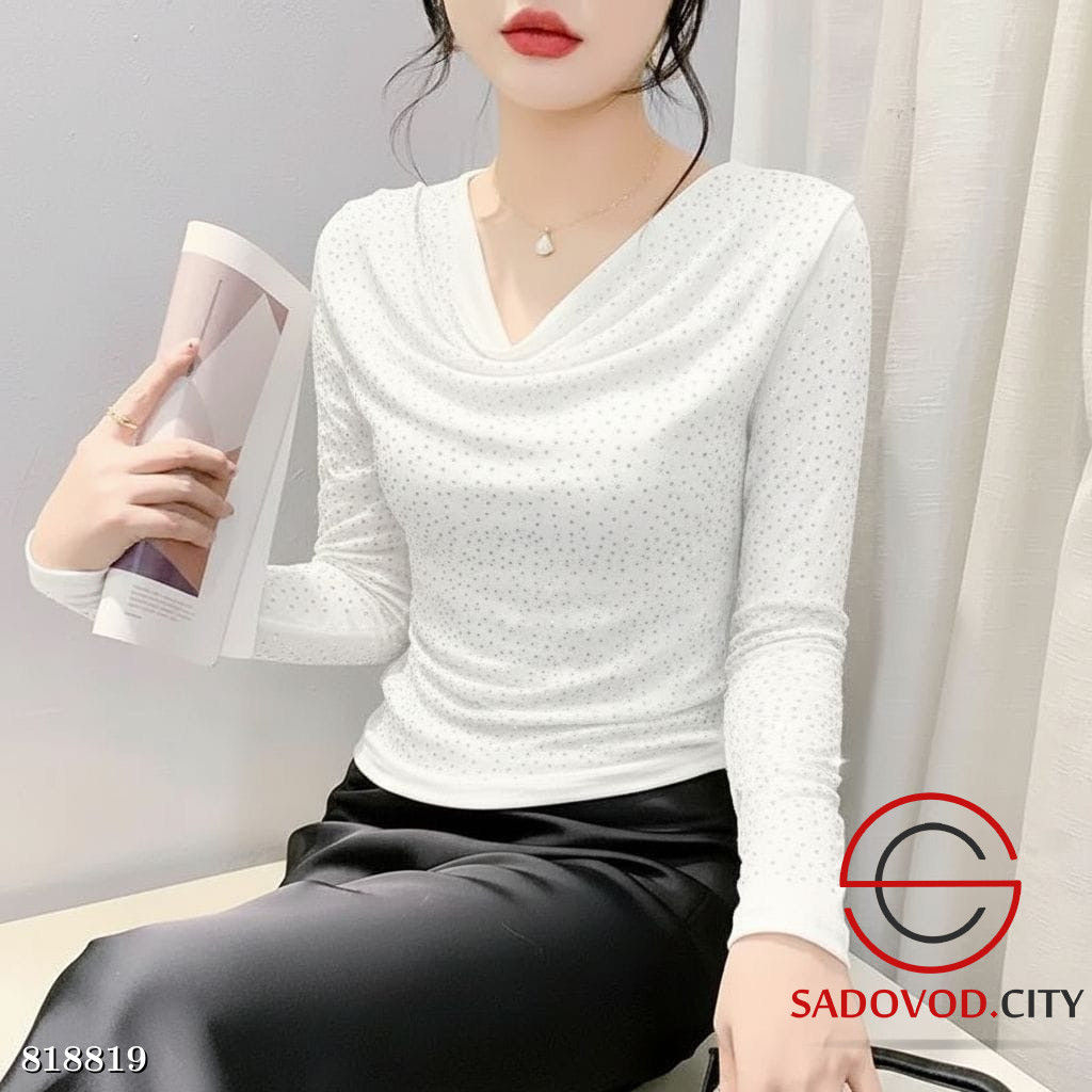 Блузка женская со стразами