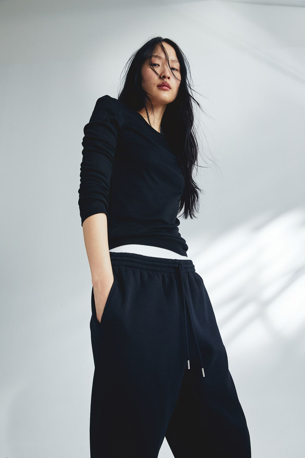Pantalon de chandal en mezcla de algodon - H&m фото 5