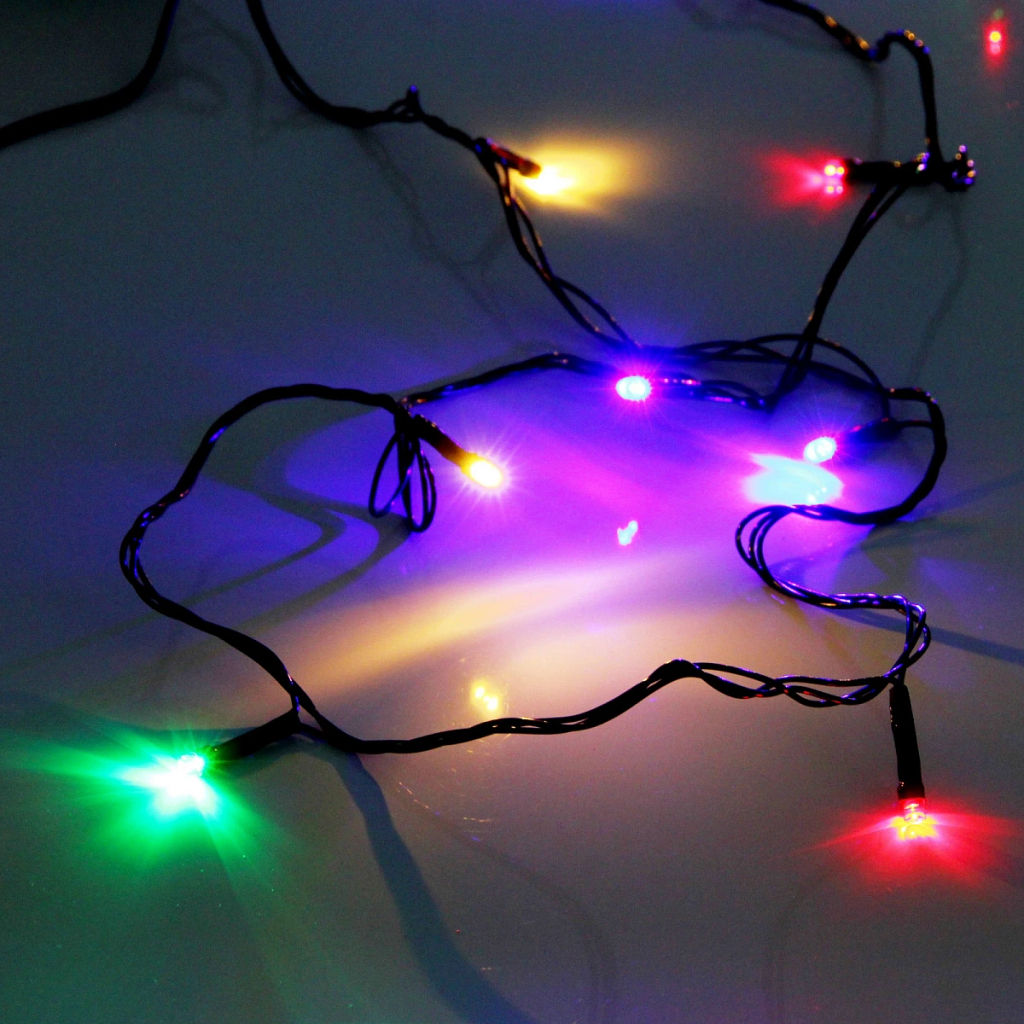 Цена за 4шт. Гирлянда для дома НИТЬ 3 м 20 ламп LED черный пров.,8 реж, IP-20, Мультицвет