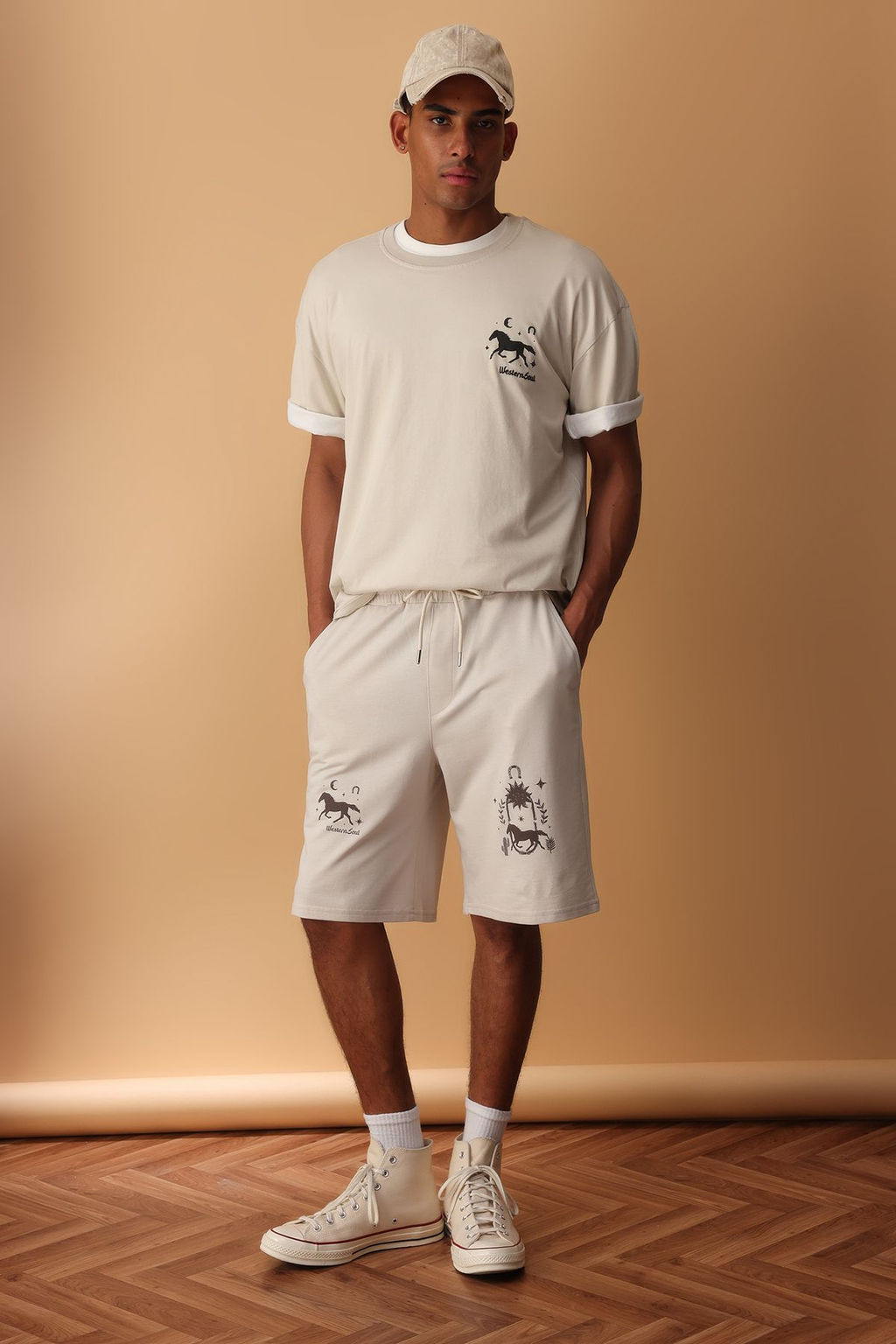 Trendyolmilla Man Ekru Oversize/Genis Kesim Bask?l? Sort & Bermuda TMNSS25SR00051