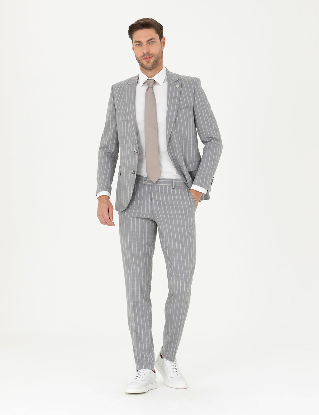 Gri Extra Slim Fit _izgili Y_n Kar___ml_ Tak_m Elbise