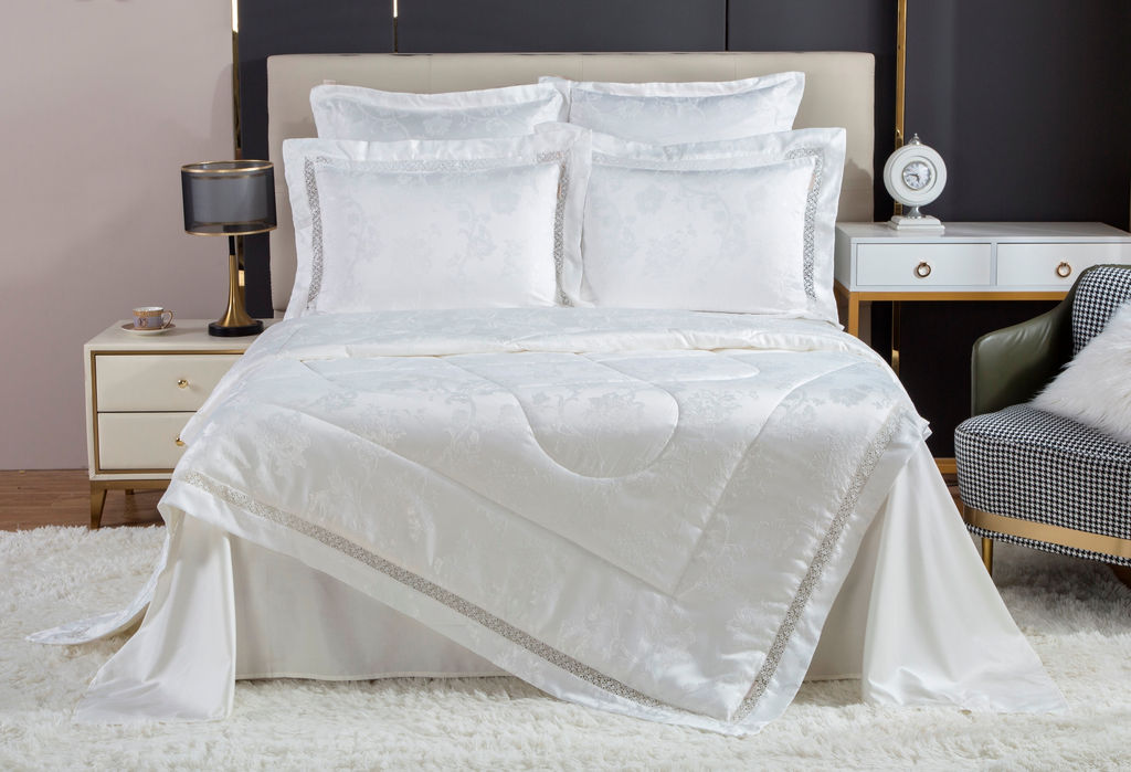 Паула Ришелье (белый жемчуг)