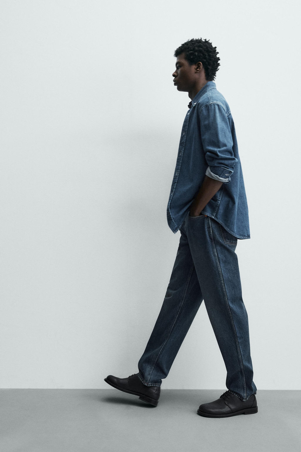 STRAIGHT-LEG JEANS - Zara фото 16